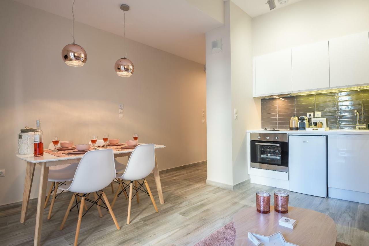 "Sunbow Earth"- Boutique New Apt In Dowtown Афины Экстерьер фото